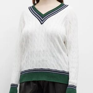 Minnie Rose Green and White V-Neck Cable Knit Sweater, XS